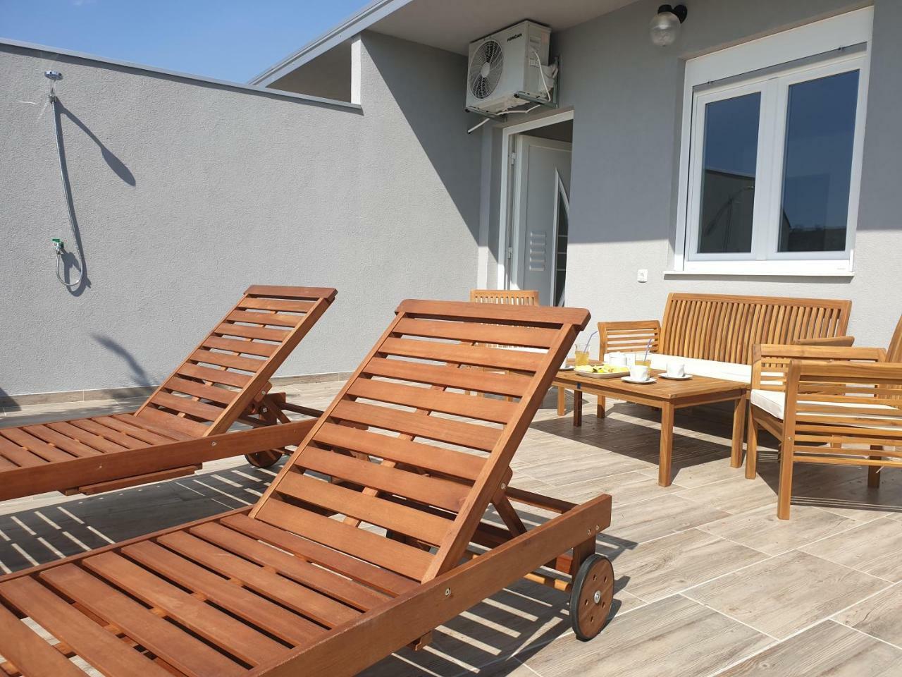 Best View Apartments Cesarica Exterior photo